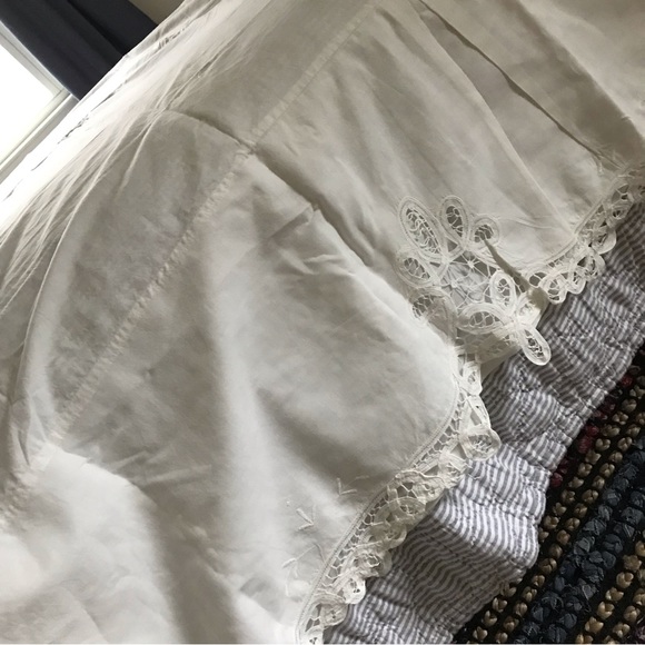 Vintage Bedding Vintage Battenberg Lace Dust Ruffle Euc Poshmark
